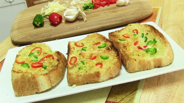 Chili Cheesy Garlic Bread