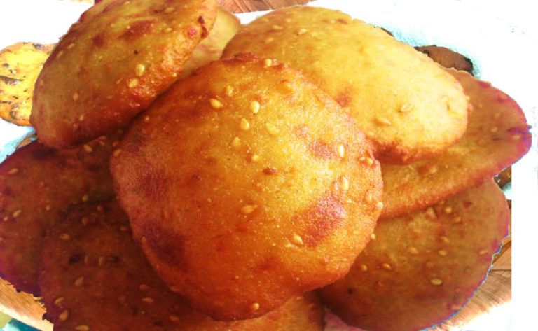 Makai Methi Dhebra / Thepla