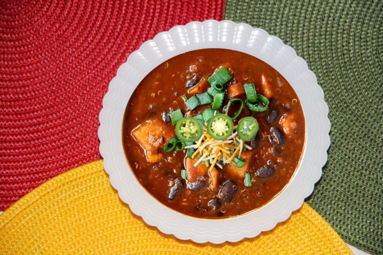 Sweet Potato Black Beans Quinoa Chili