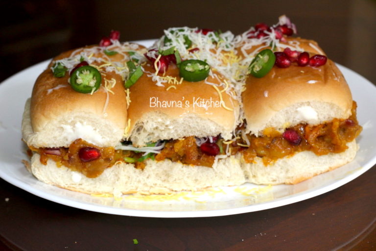 Cheesy Pull Apart Dabeli
