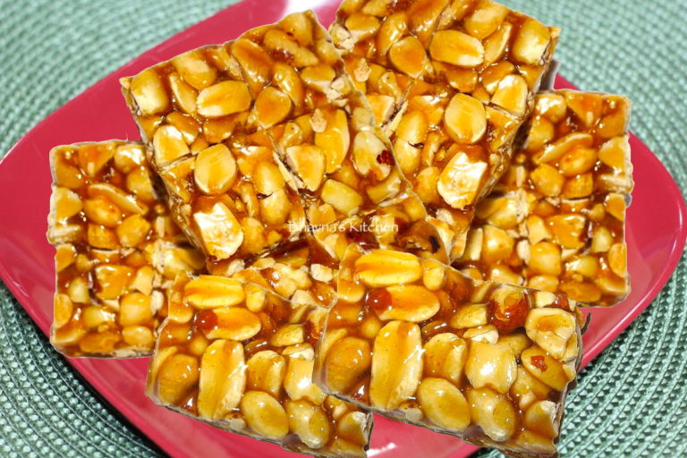 Sing chikki or Gachak or Peanut Chikki or Mumfali Chikki (Peanut bar or brittle)
