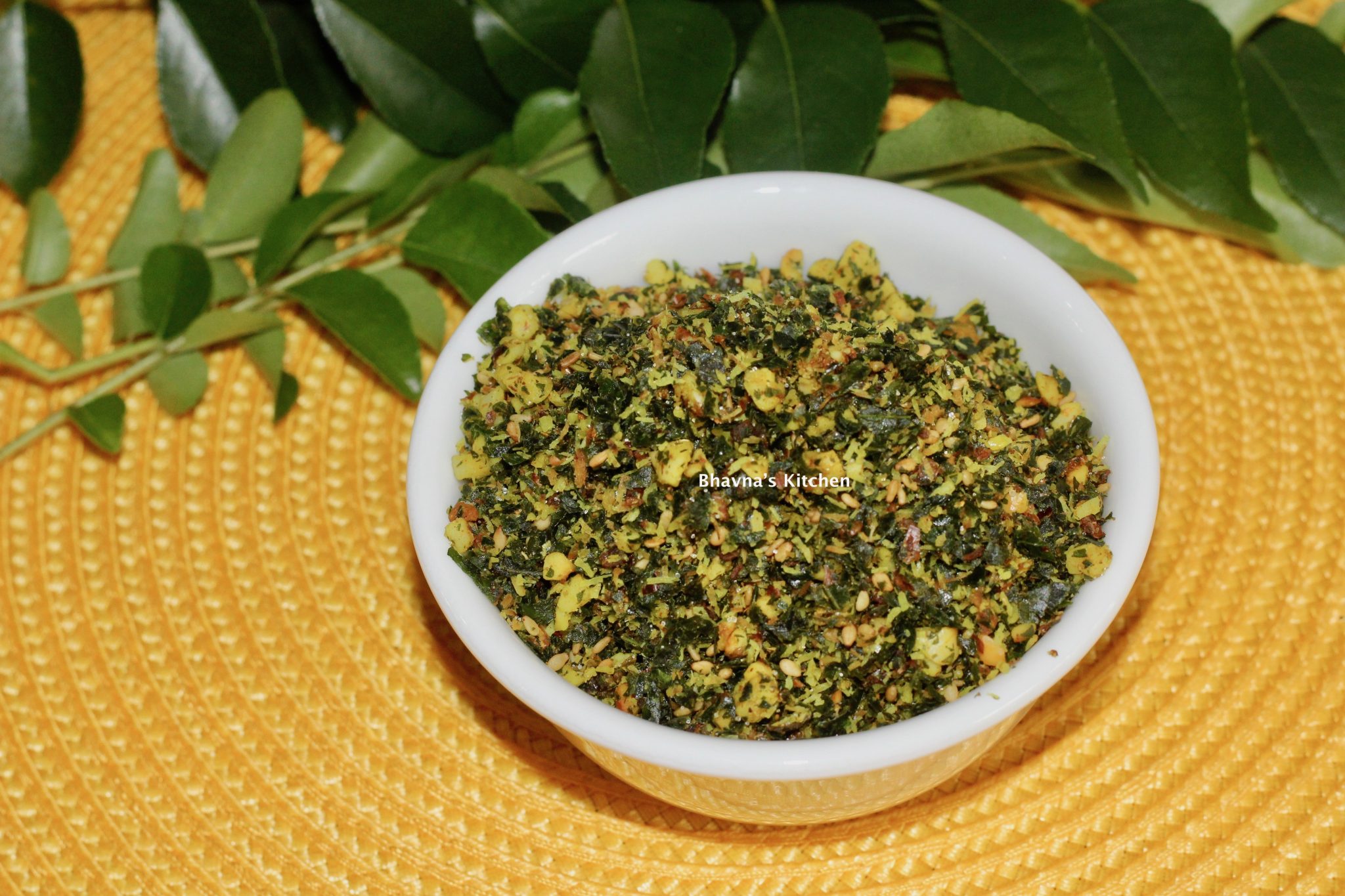 Curry Leaves OR Mitho Limdo OR Kadhi Patta Chutney